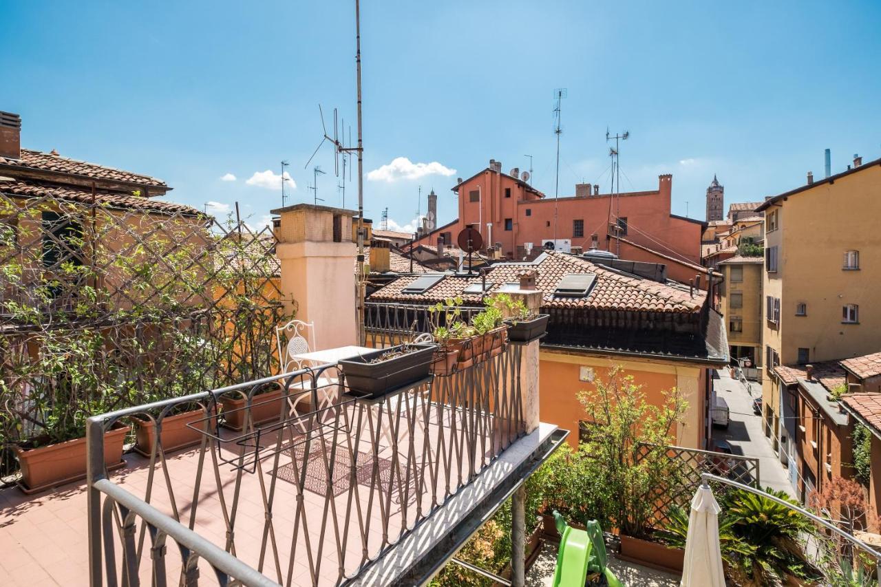 ボローニャA Pochi Passi Dalla Finestrella Di Via Piella By Wonderful Italyアパートメント エクステリア 写真